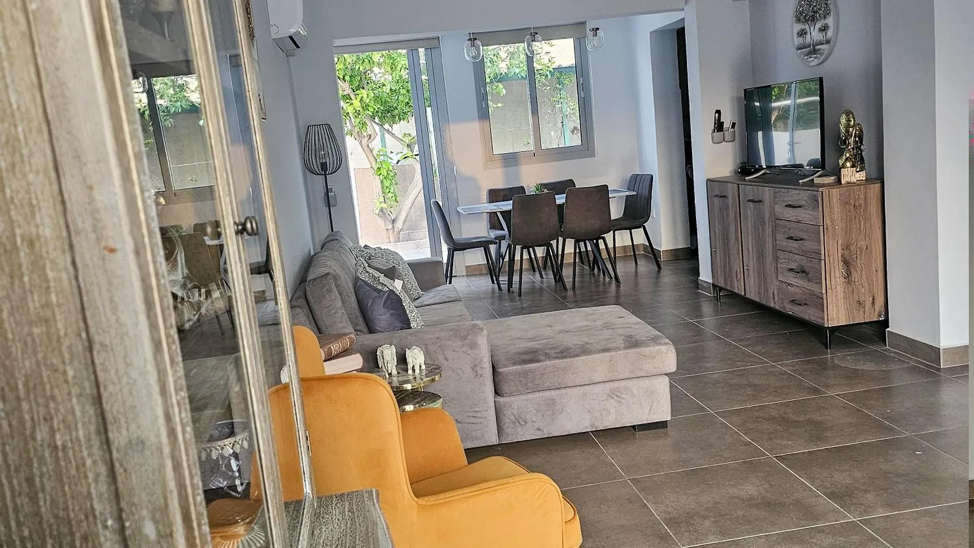 Lemon Tree House Villa Larnaca